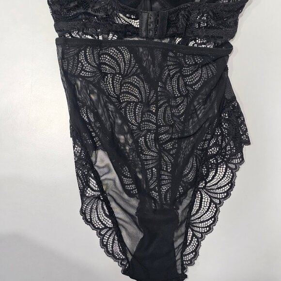 Sophie B Lightly Padded Bodysuit Lingerie Black Size Medium - Picture 11 of 13
